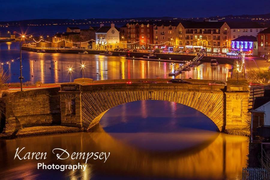 Accommodation @ 32 Dungarvan  Exterior photo